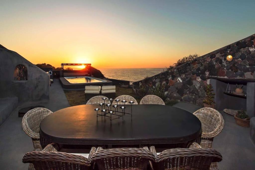 Ramni House: Private Villa With Pool By The Sea Oía Dış mekan fotoğraf